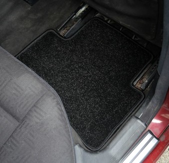 Ворсовые коврики на Mercedes C (W202) 1993&nbsp;-&nbsp;2000 в Череповеце