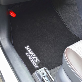 Ворсовые коврики на Toyota Yaris Cross 2020&nbsp;-&nbsp;2026 в Череповеце