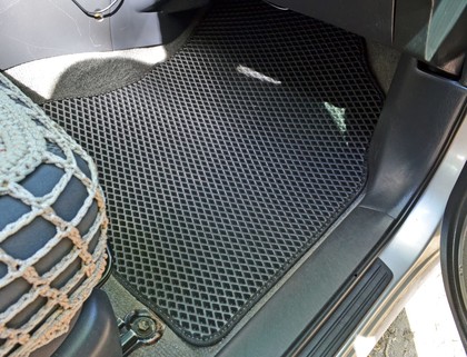 Ворсовые коврики на Toyota Rav4 II 2000&nbsp;-&nbsp;2006 в Череповеце