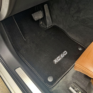 Ворсовые коврики на Volvo XC60 II 2017&nbsp;-&nbsp;2026 в Череповеце