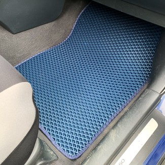 Коврики на Toyota Corolla Verso 2004&nbsp;-&nbsp;2010 в Череповеце