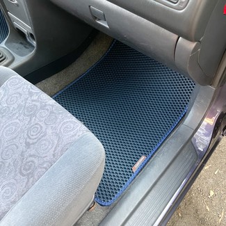 Ворсовые коврики на Toyota Corolla (E11) 1997&nbsp;-&nbsp;2001 в Череповеце