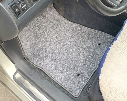 Коврики на Toyota Avensis II 2002&nbsp;-&nbsp;2008 в Череповеце