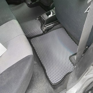 Ворсовые коврики на Daihatsu Storia 1998&nbsp;-&nbsp;2004 в Череповеце