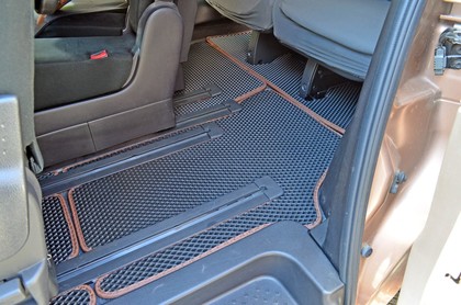 Ворсовые коврики на Nissan Serena (C26) 2010&nbsp;-&nbsp;2016 в Череповеце