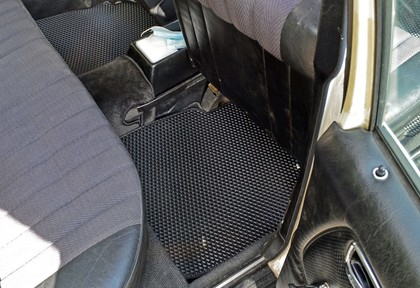 Ворсовые коврики на Mercedes W123 1975&nbsp;-&nbsp;1986 в Череповеце