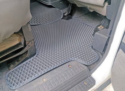 Ворсовые коврики на Nissan Patrol (Y60) 1987&nbsp;-&nbsp;1997 в Череповеце