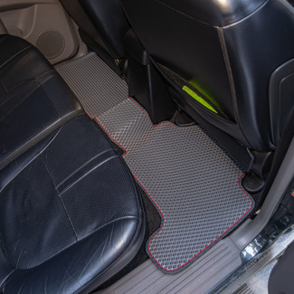 Ворсовые коврики на Mitsubishi Montero Sport II 2008&nbsp;-&nbsp;2016 в Череповеце