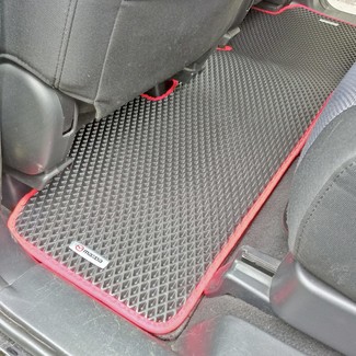 Коврики на Mazda Premacy II 2005&nbsp;-&nbsp;2010 в Череповеце