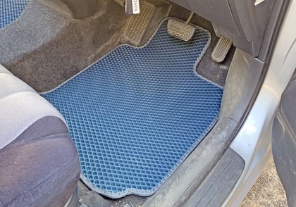 Ворсовые коврики на Toyota Wish I 2003&nbsp;-&nbsp;2009 в Череповеце