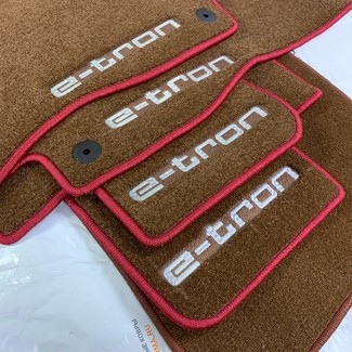 Ворсовые коврики на Audi e-tron 2018&nbsp;-&nbsp;2023 в Череповеце