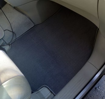 Ворсовые коврики на Toyota Previa (XR30, XR40) 2000&nbsp;-&nbsp;2007 в Череповеце