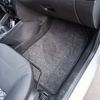 Ворсовые коврики на Lada (ВАЗ) XRAY 2015&nbsp;-&nbsp;2022 в Череповеце