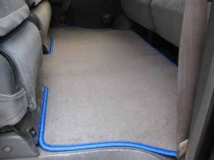 Коврики на Toyota Estima Emina (Lucida) 1990&nbsp;-&nbsp;2000 в Череповеце