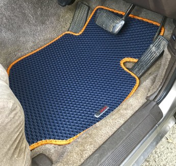 Ворсовые коврики на Toyota Crown (S130) 1987&nbsp;-&nbsp;1999 в Череповеце