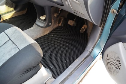 Ворсовые коврики на Toyota Raum I 1997&nbsp;-&nbsp;2003 в Череповеце