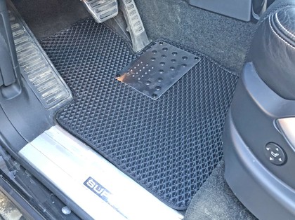 Ворсовые коврики на Land Rover Range Rover III 2002&nbsp;-&nbsp;2012 в Череповеце