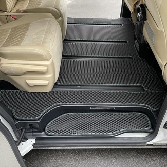 Ворсовые коврики на Toyota Vellfire (H30) 2015&nbsp;-&nbsp;2023 в Череповеце