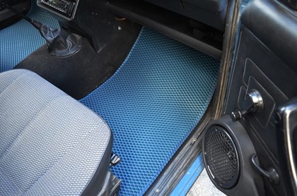 Коврики на Lada (ВАЗ) 2101, 2102, 2103, 2104, 2105, 2106, 2107 1970&nbsp;-&nbsp;2012 в Череповеце