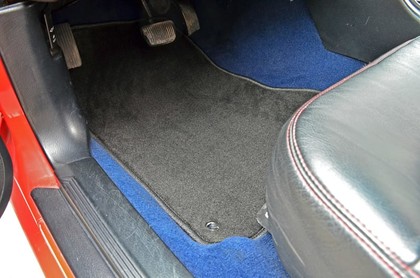 Ворсовые коврики на Ford Mustang IV 1993&nbsp;-&nbsp;2004 в Череповеце