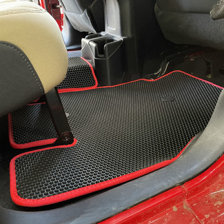 Ворсовые коврики на Jeep Wrangler (JL) 2017&nbsp;-&nbsp;2026 в Череповеце