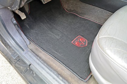 Ворсовые коврики на Dodge Intrepid II 1997&nbsp;-&nbsp;2004 в Череповеце