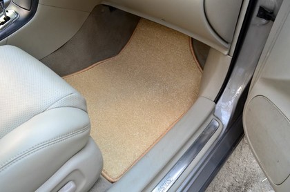 Коврики на Toyota Avensis II 2002&nbsp;-&nbsp;2008 в Череповеце