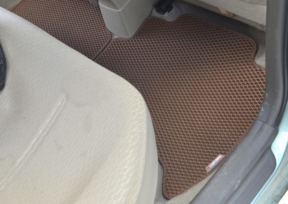 Ворсовые коврики на Toyota Belta 2005&nbsp;-&nbsp;2012 в Череповеце