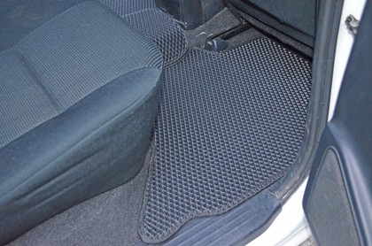 Ворсовые коврики на Toyota Hilux VII 2008&nbsp;-&nbsp;2015 в Череповеце