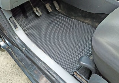 Коврики на Renault Clio II 1998&nbsp;-&nbsp;2005 в Череповеце