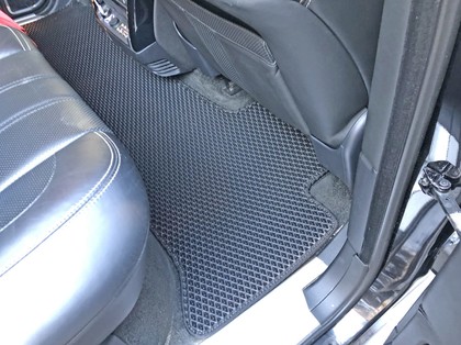 Ворсовые коврики на Land Rover Range Rover III 2002&nbsp;-&nbsp;2012 в Череповеце