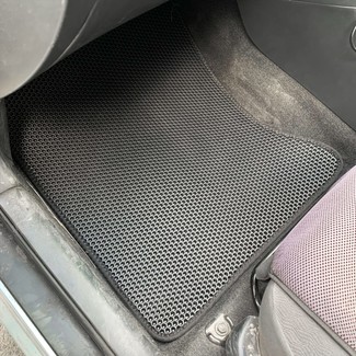 Коврики на Toyota Allex 2001&nbsp;-&nbsp;2006 в Череповеце