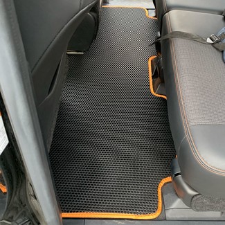 Ворсовые коврики на Toyota Sienta II 2015&nbsp;-&nbsp;2022 в Череповеце