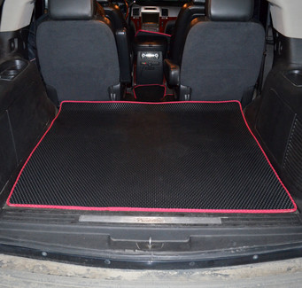 Коврики на Chevrolet Tahoe III 2005&nbsp;-&nbsp;2014 в Череповеце