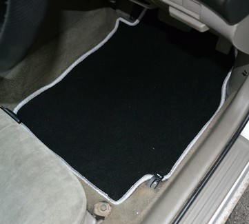 Ворсовые коврики на Nissan Cefiro (A33) 1998&nbsp;-&nbsp;2003 в Череповеце