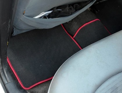 Ворсовые коврики на Mitsubishi Colt 5 1996&nbsp;-&nbsp;2003 в Череповеце