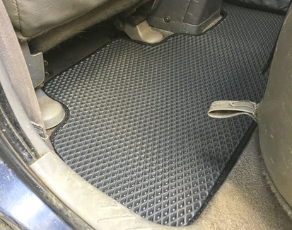 Ворсовые коврики на Mazda Tribute 2000&nbsp;-&nbsp;2007 в Череповеце