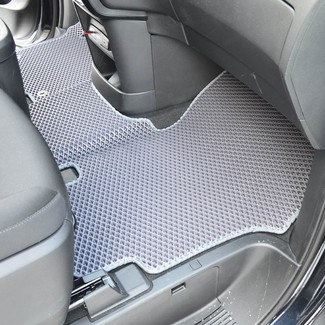 Ворсовые коврики на Hyundai Staria 9 мест 2021&nbsp;-&nbsp;2026 в Череповеце