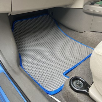 Ворсовые коврики на Nissan Leaf (ZE0) 2009&nbsp;-&nbsp;2012 в Череповеце