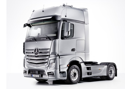 Ворсовые коврики на Mercedes Actros MP4 MP5 тягач GigaSpace 2011&nbsp;-&nbsp;2026 в Череповеце