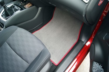 Ворсовые коврики на Nissan Qashqai (J11) (Английская сборка) 2013&nbsp;-&nbsp;2026 в Череповеце