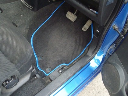 Ворсовые коврики на Honda Mobilio Spike 2002&nbsp;-&nbsp;2008 в Череповеце