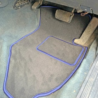 Ворсовые коврики на Toyota Crown (S140) 1991&nbsp;-&nbsp;1995 в Череповеце