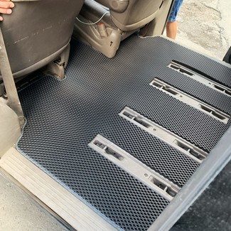 Ворсовые коврики на Dodge Caravan (RG) 2000&nbsp;-&nbsp;2007 в Череповеце