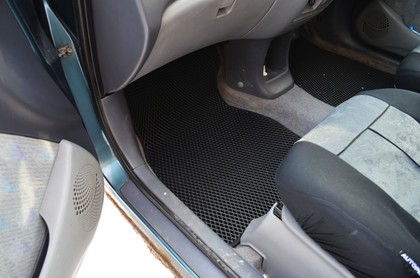 Ворсовые коврики на Toyota Raum I 1997&nbsp;-&nbsp;2003 в Череповеце