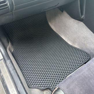 Ворсовые коврики на Nissan Skyline (V35) 2001&nbsp;-&nbsp;2007 в Череповеце