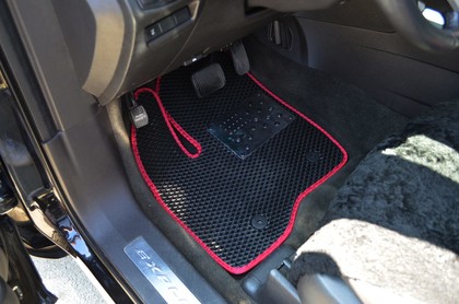 Ворсовые коврики на Ford Explorer V 2010&nbsp;-&nbsp;2019 в Череповеце