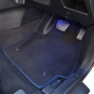 Ворсовые коврики на Mazda Axela II 2009&nbsp;-&nbsp;2013 в Череповеце