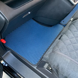 Ворсовые коврики на Nissan Serena (C27) E-Power 2016&nbsp;-&nbsp;2022 в Череповеце