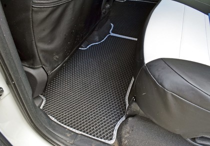 Ворсовые коврики на KIA Sorento III Prime 2015&nbsp;-&nbsp;2020 в Череповеце